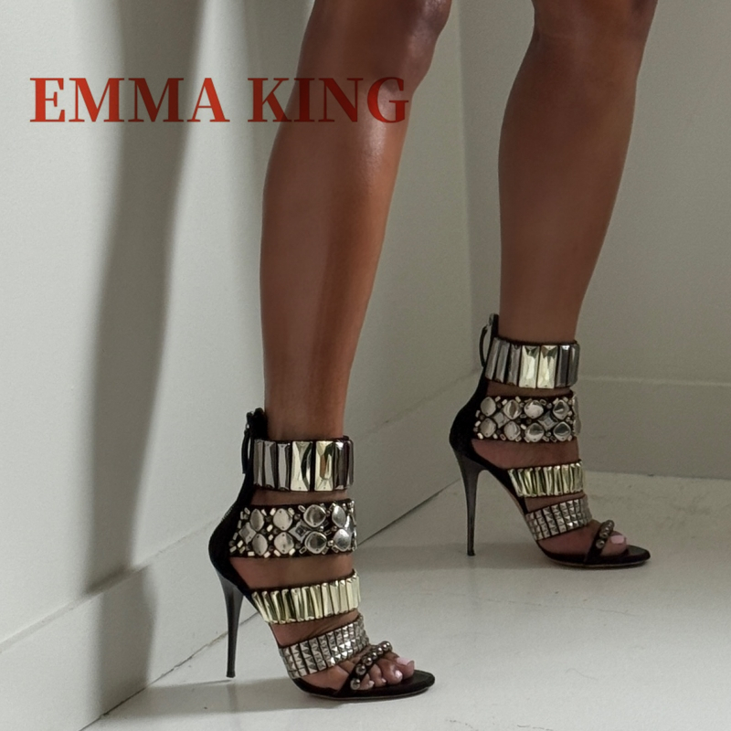 أسود مزين الكاحل حزام الصنادل  - مراجعة Summer Clothing Stores وسعره